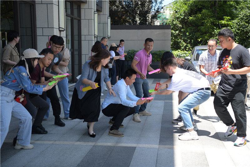 3.活動(dòng)珠行萬(wàn)里.jpg 3.活動(dòng)珠行萬(wàn)里.jpg