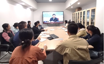 開(kāi)展視頻學(xué)習.jpg 開(kāi)展視頻學(xué)習.jpg