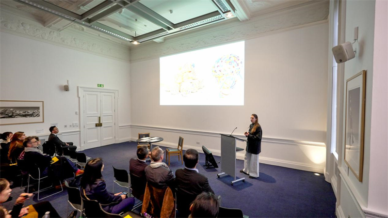 融設計圖書(shū)館&品物流形PINWU創(chuàng  )始人Jovana Zhang分享經(jīng)驗.jpg