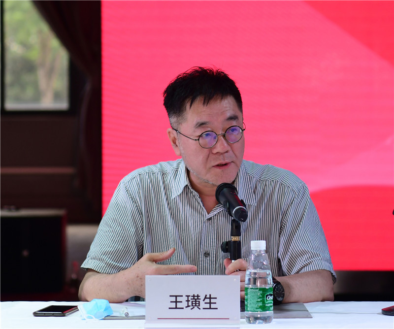 3廣州美術(shù)學(xué)院美術(shù)館總館長(cháng)、新美術(shù)館學(xué)研究中心主任王璜生致辭 （秦念 攝）.JPG